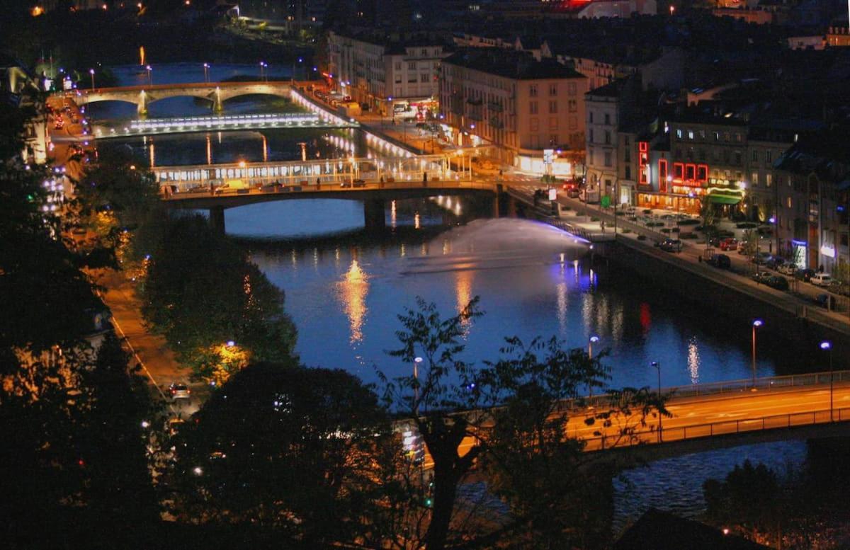 Appartement Spacieux Cosy Centre Epinal !!! Kültér fotó