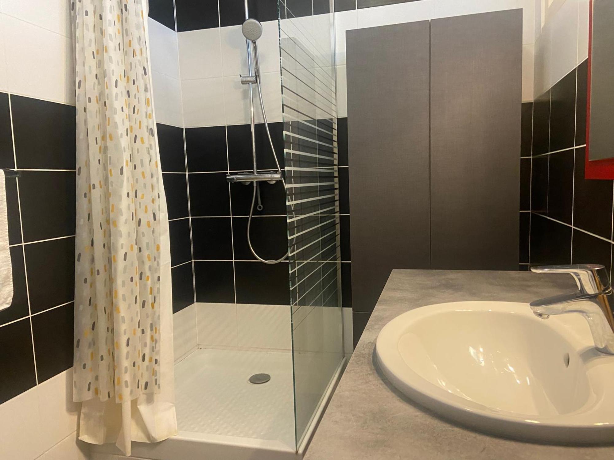 Appartement Spacieux Cosy Centre Epinal !!! Kültér fotó